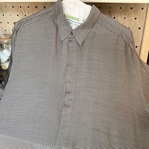 MENS Versace silk shirt, size 54